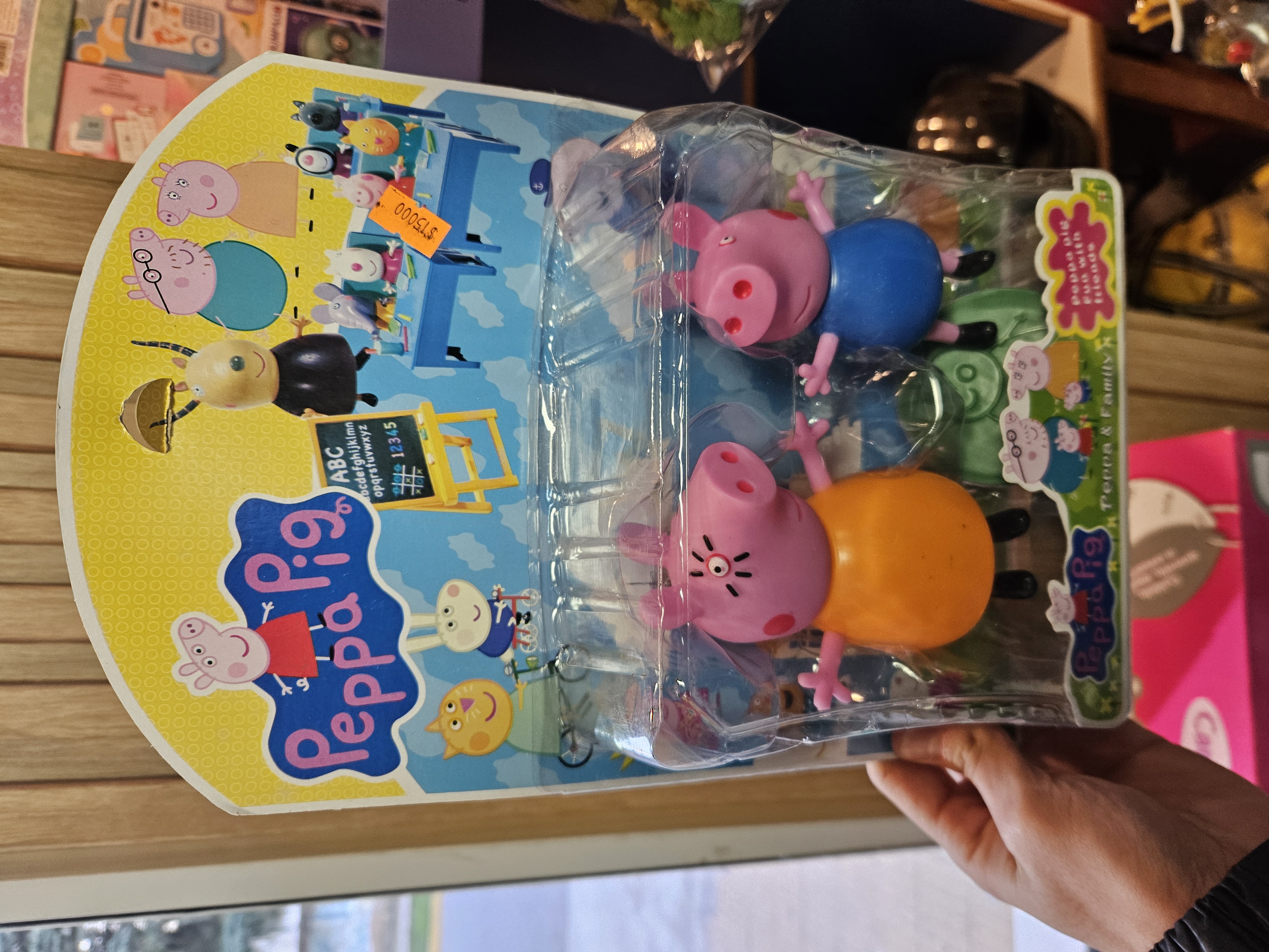 Figuras Peppa y George Cerditos